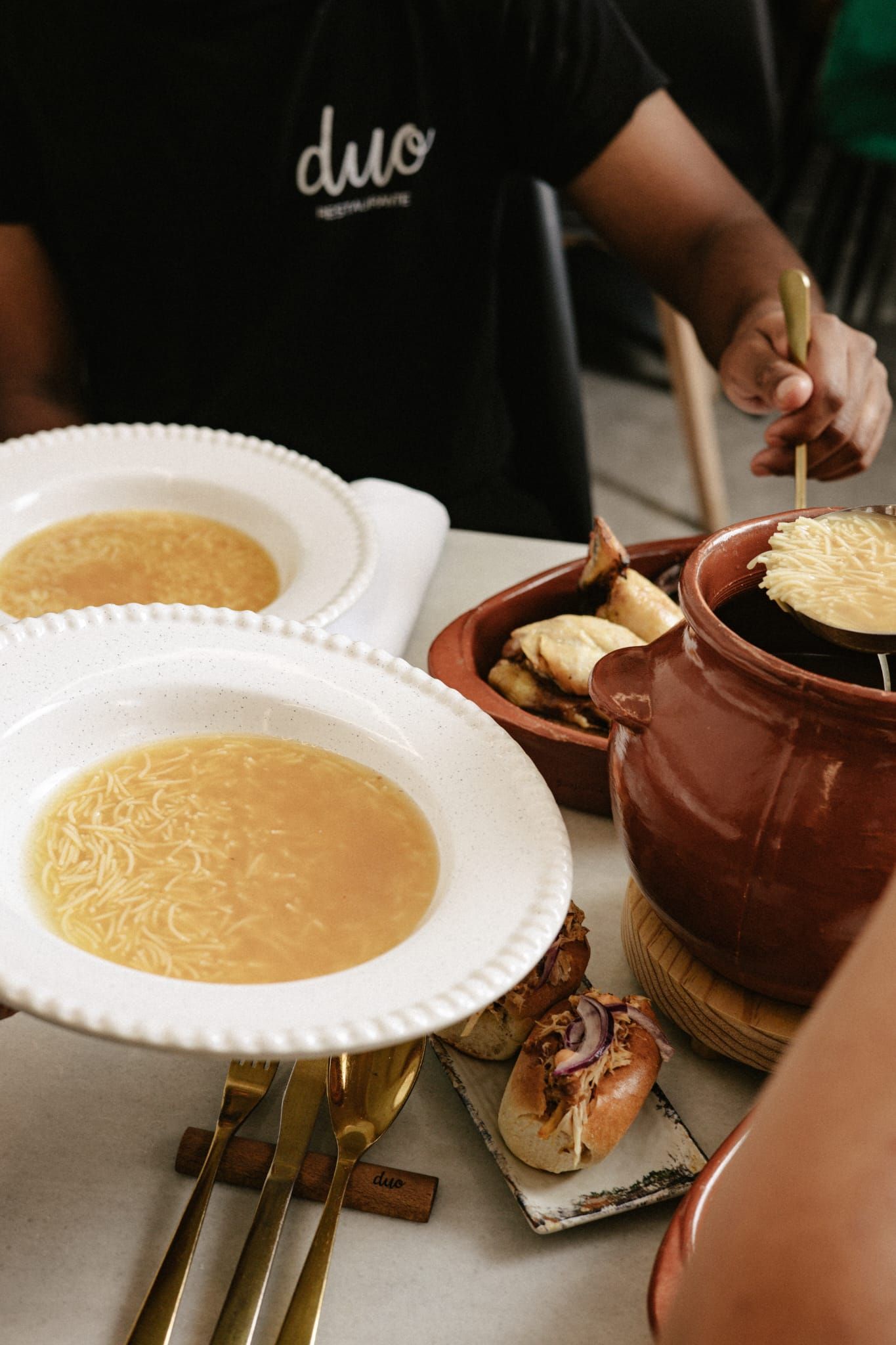 Sopa del cocido madrileño de Duo Restaurante