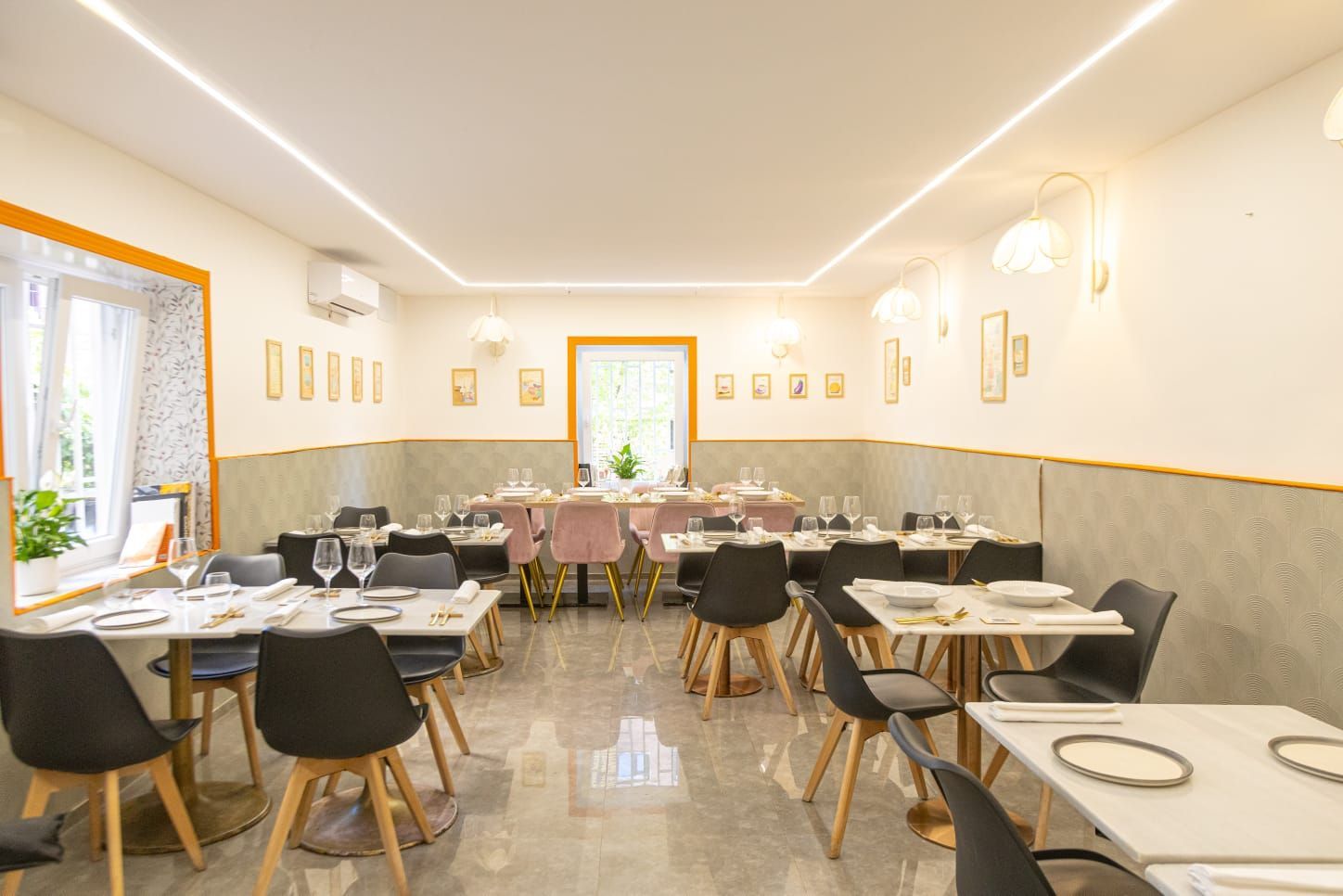 Salón principal de Duo Restaurante preparado para un evento